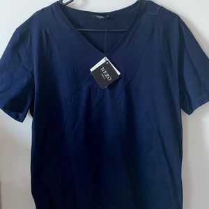 NERO PERLA V neck Tee